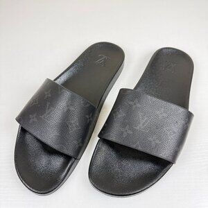 Louis Vuitton | Shoes | Louis Vuitton Black Sandals  display picture 1